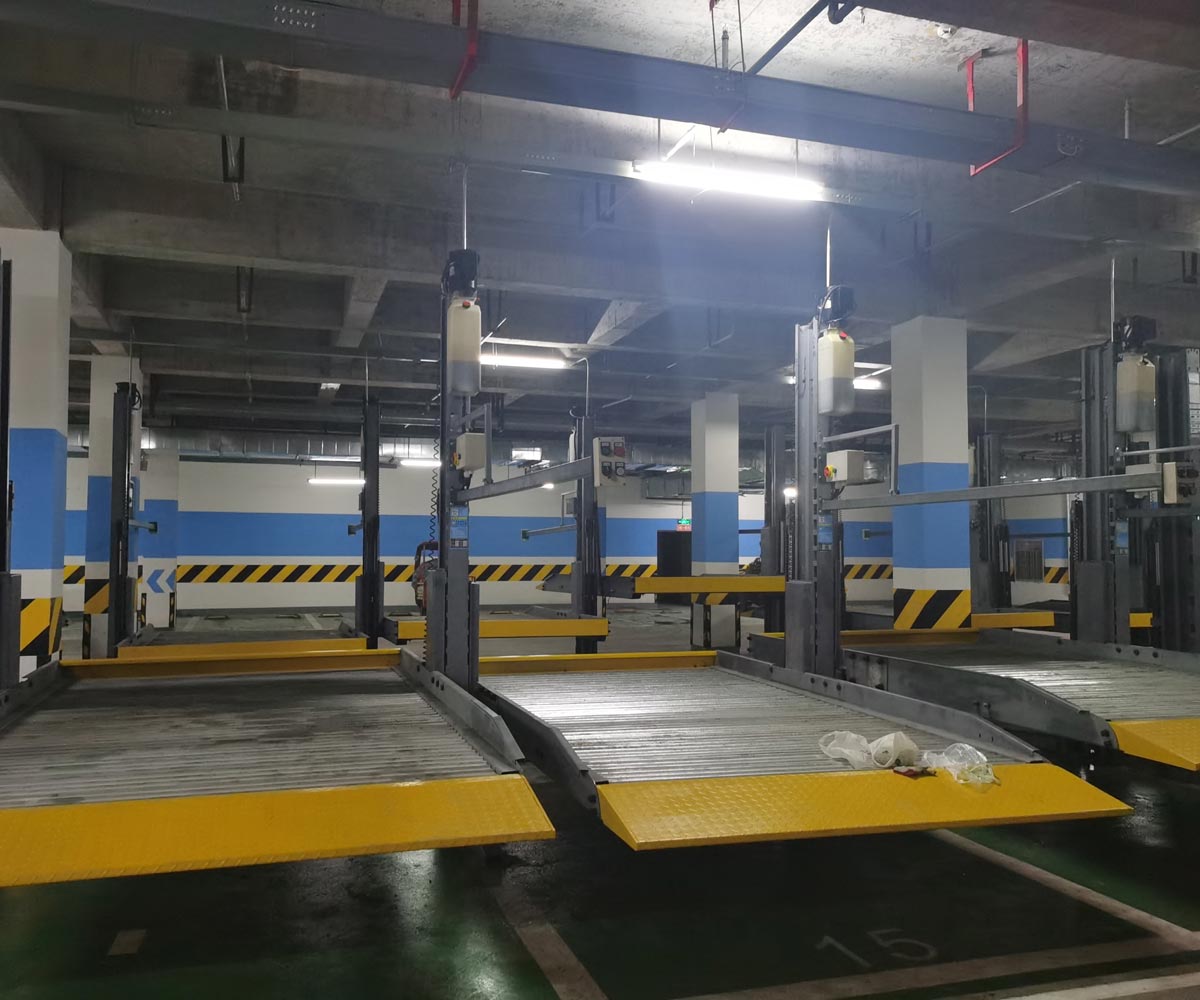 井研小區(qū)家用升降式立體車庫停車設(shè)備